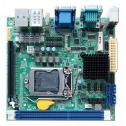 WADE-8015 Mini-ITX Board